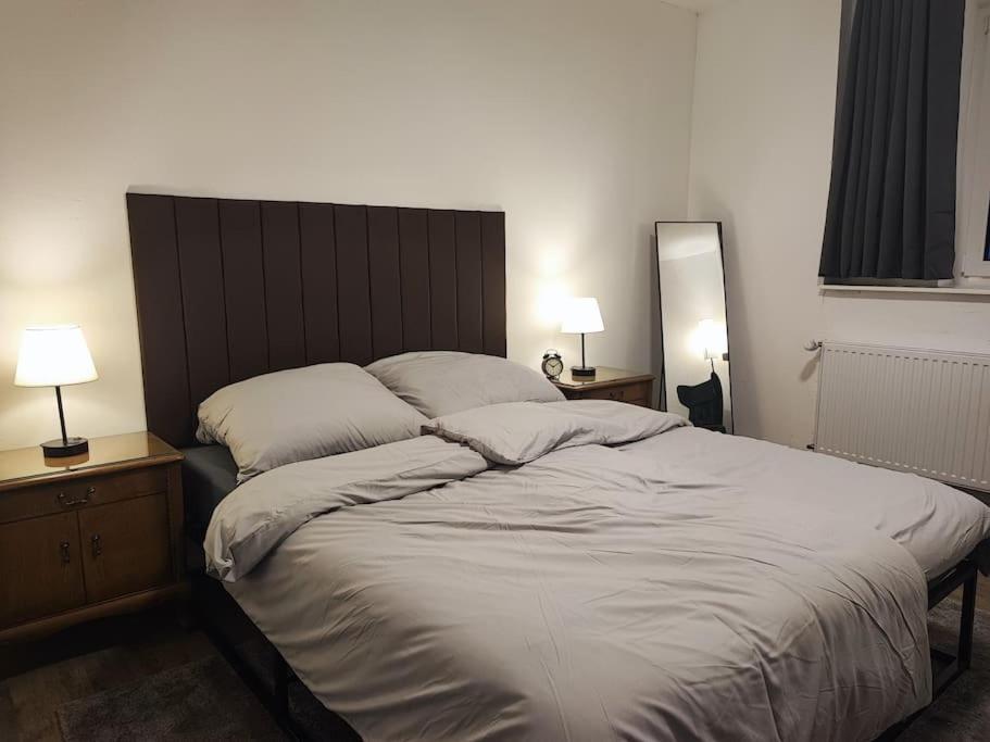 Elegantes 3-Schlafzimmer-Nest Hagen  Buitenkant foto
